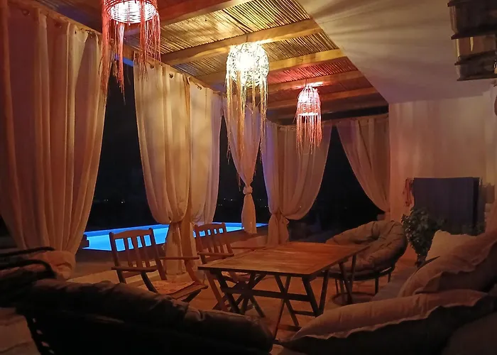 Janakos View With Private Pool *