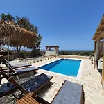 Janakos View With Private Pool Apartment *