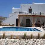 Janakos View With Private Pool Апартаменты Glinado Naxos