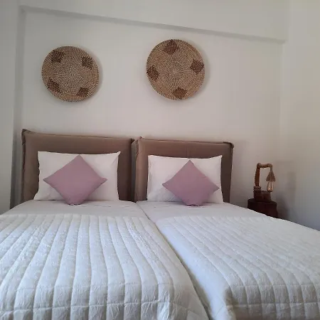 Janakos View With Private Pool شقة