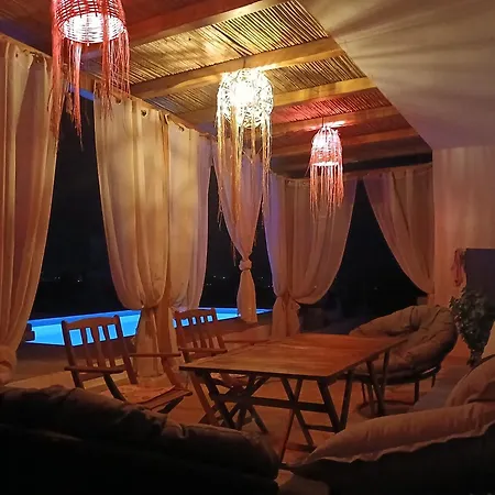 Janakos View With Private Pool *